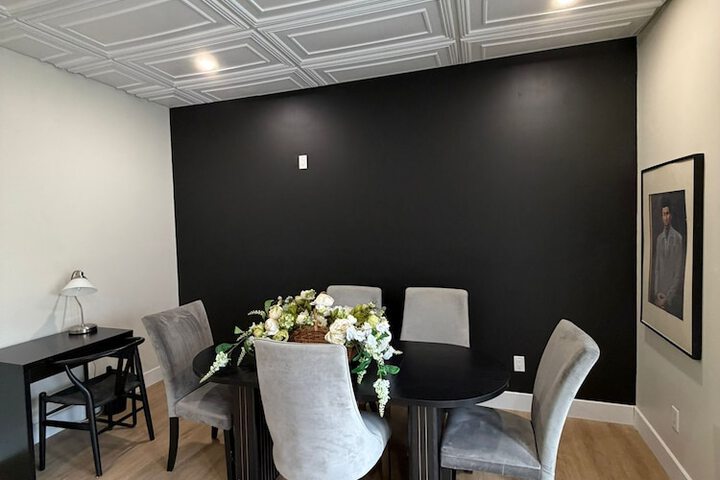 Room 12 of 91