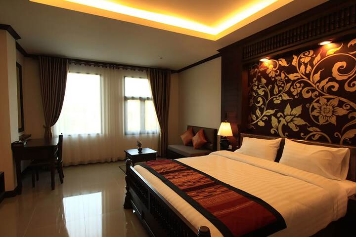 Room 13 of 45