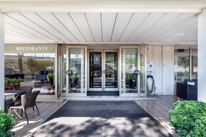 Hotel 60 of 63