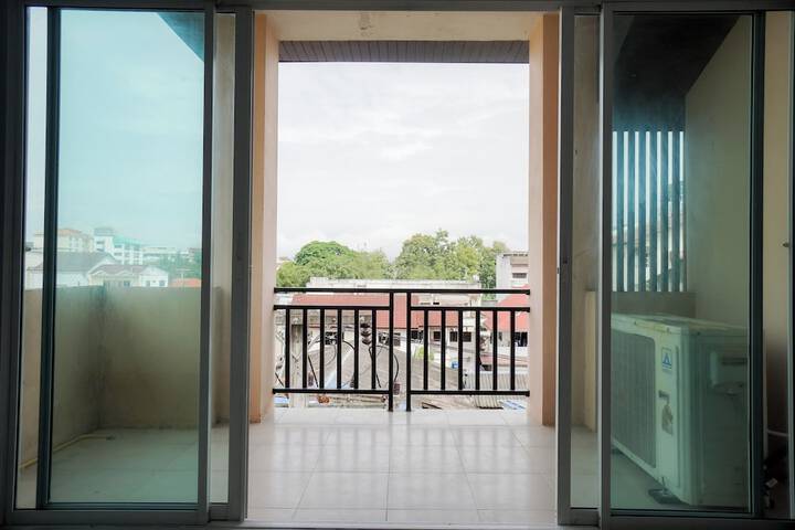 Terrace/Patio 48 of 79