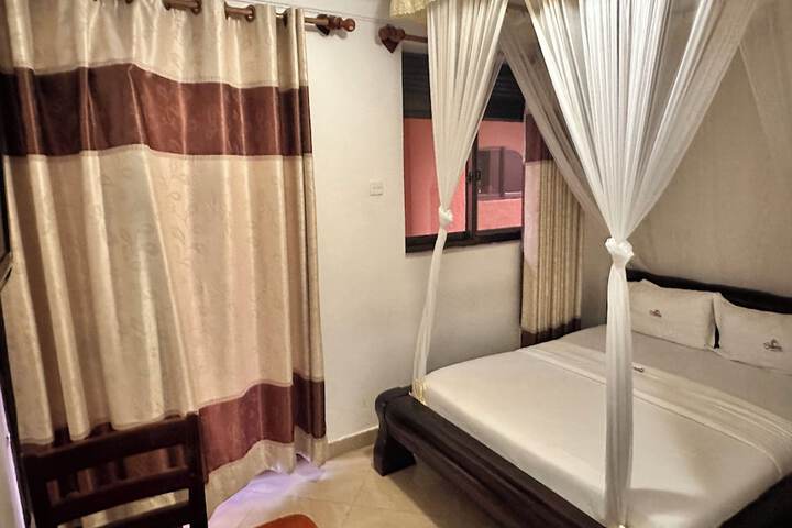 Room 19 of 45