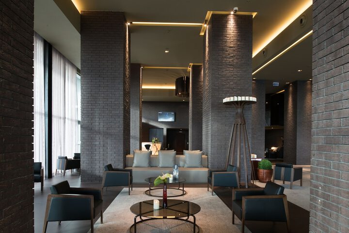 Guest Lobby