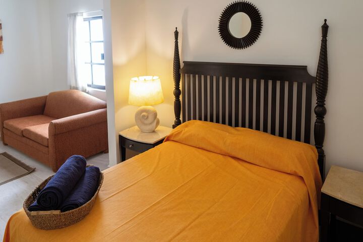 Room 7 of 22
