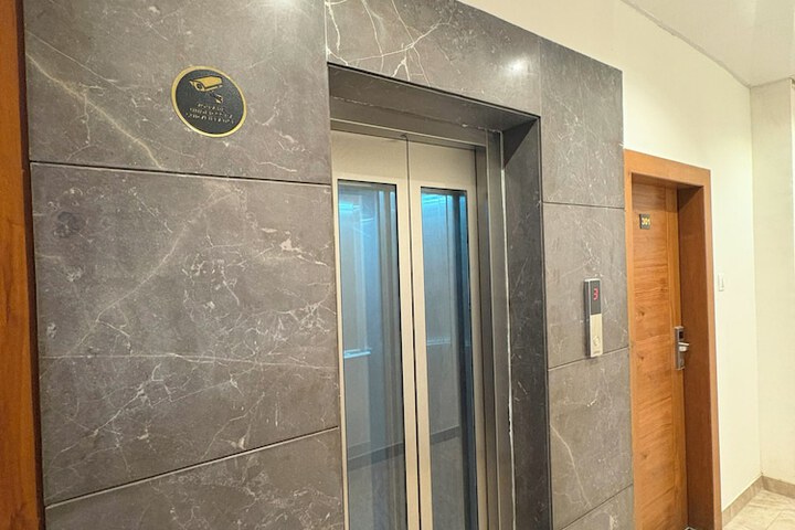Room 45 of 60