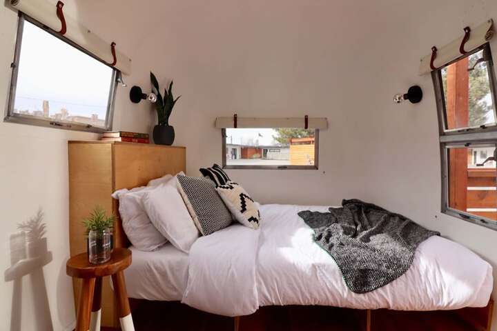 Room 19 of 50