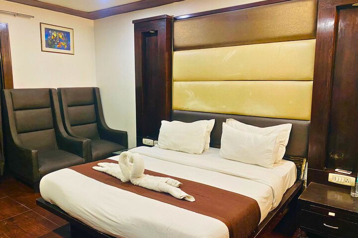 Qotel Hotel Pitampura