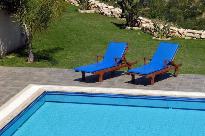 Pool 30 of 61