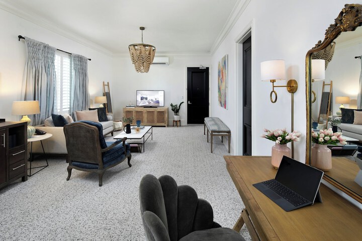 Room 20 of 85