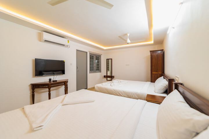 Room 17 of 39