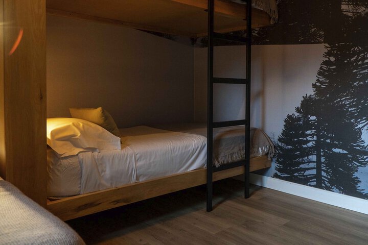 Room 34 of 79