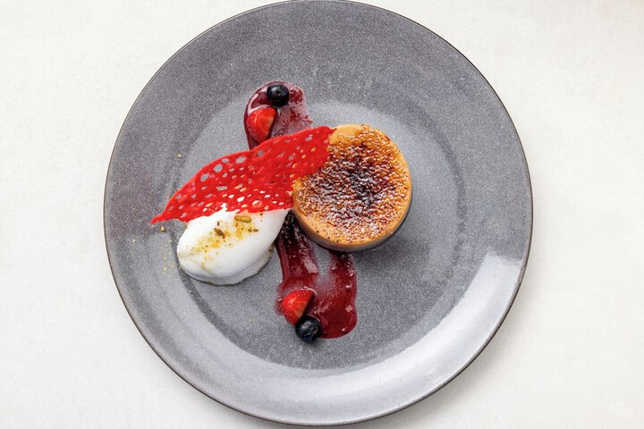 Dining 99 of 138