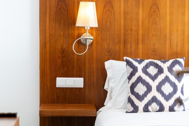 Room 20 of 188