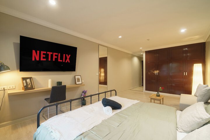 Room 28 of 57