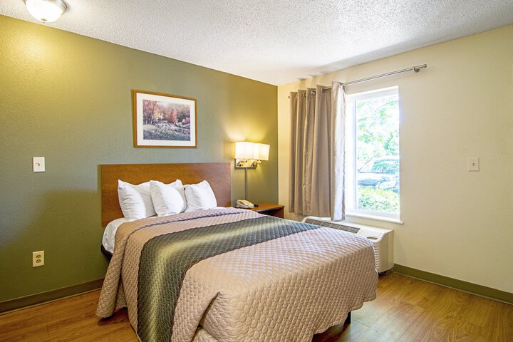 Studio Double Bed (10 of 12)