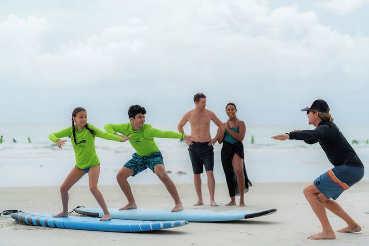 Surfing/boogie boarding