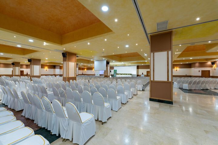 Hotel Interior 101 of 124