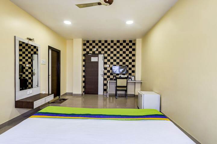 Room 27 of 50