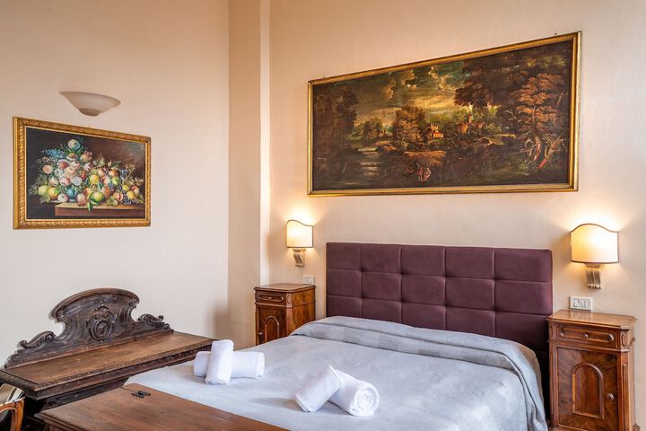 Room 15 of 30