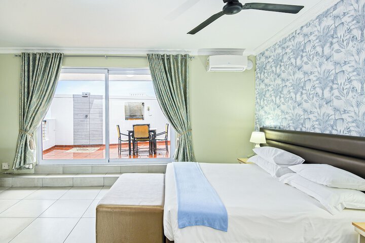 Room 20 of 203