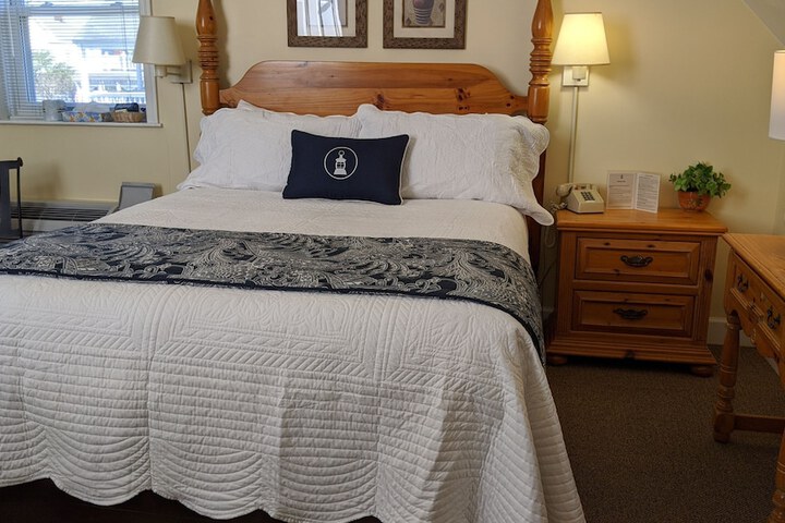 Room 5 of 36