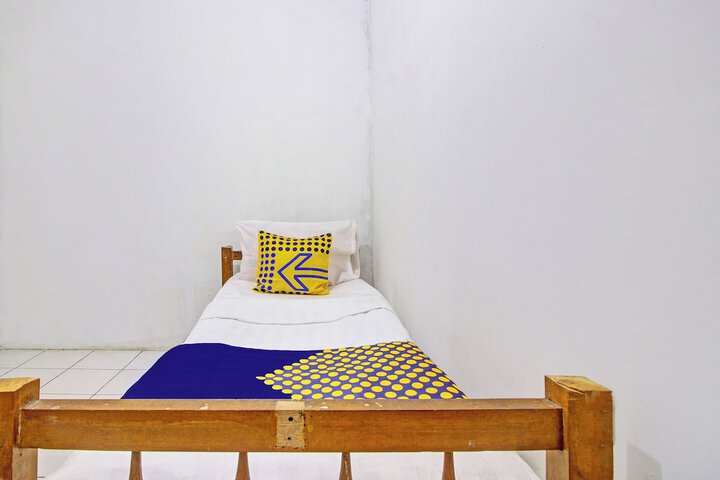 Room 15 of 23