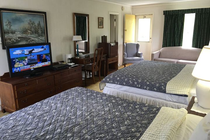 Room 29 of 81