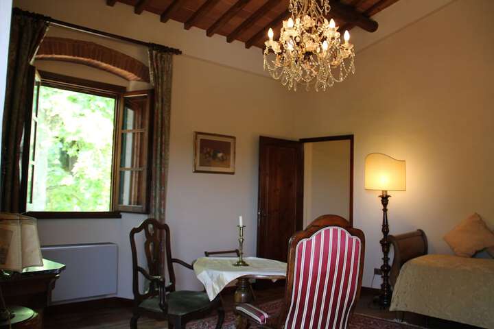 Room 56 of 147