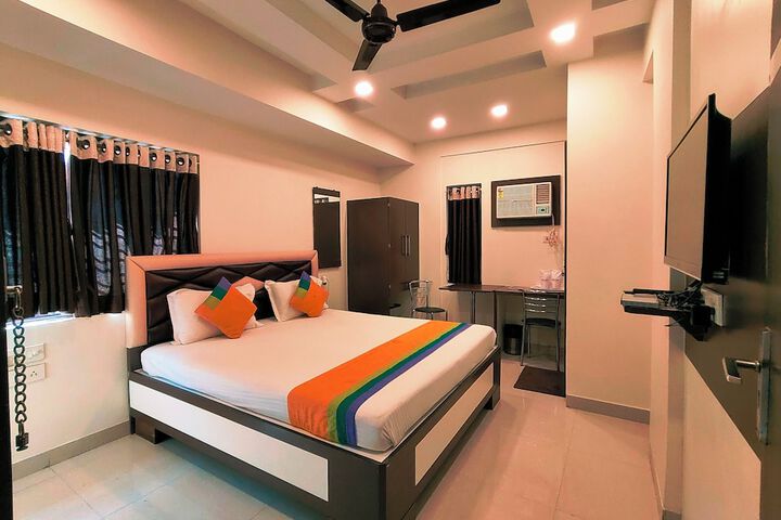 Room 16 of 41