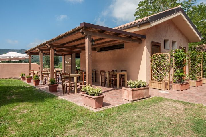 Terrace/Patio 96 of 105