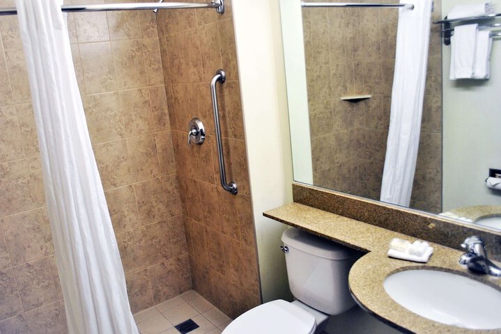Clean Restrooms