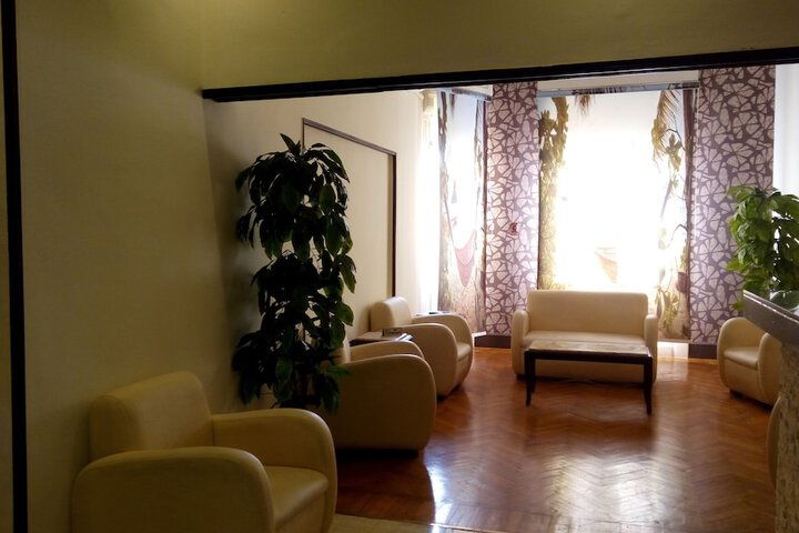 Guest Lobby