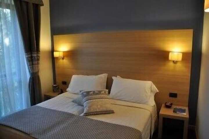 Room 29 of 55