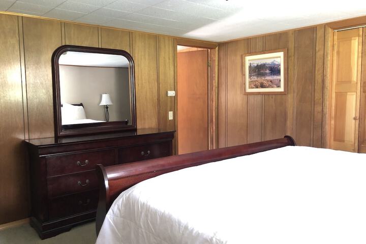 Room 20 of 97