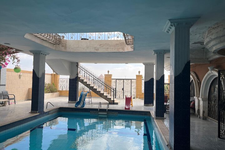 Pool 90 of 114