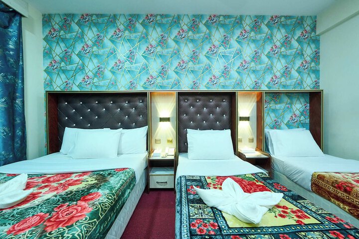 Room 23 of 27