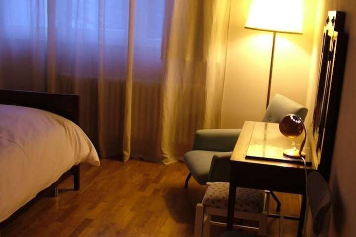 Room 10 of 69