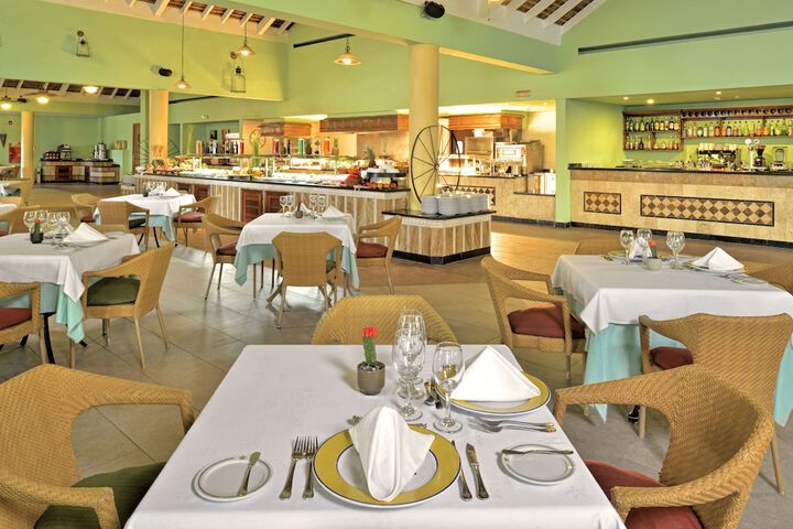 Dining 77 of 165