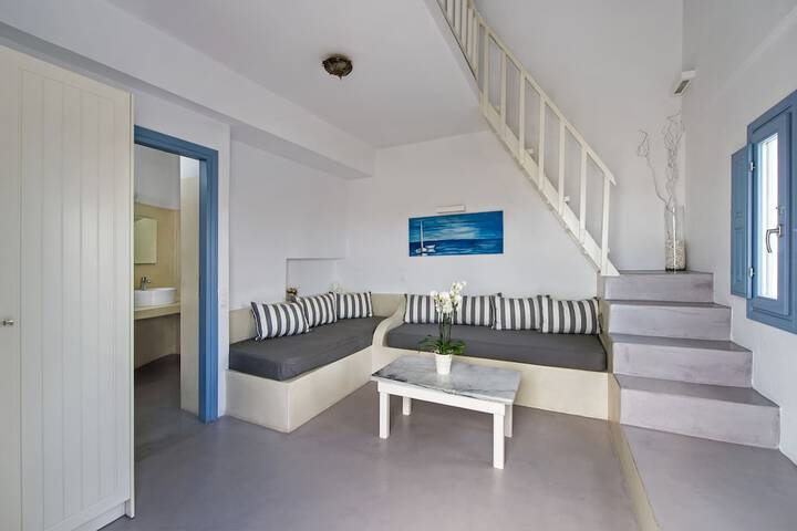 Room 4 of 138