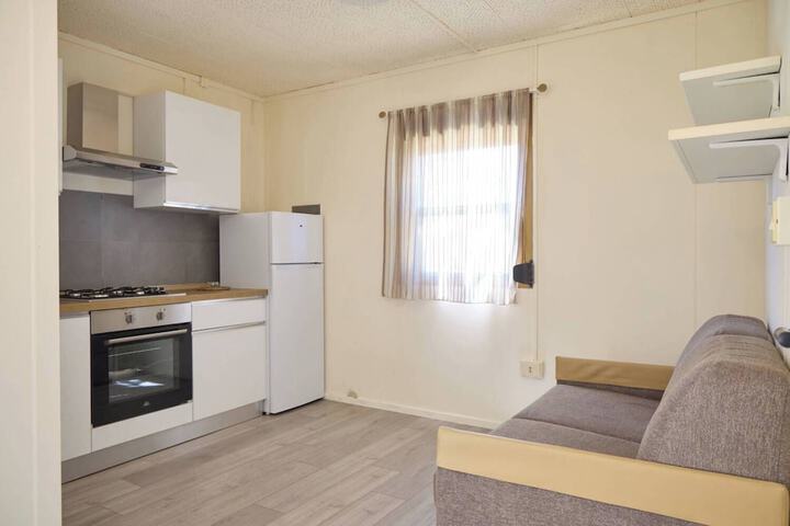 Room 49 of 190