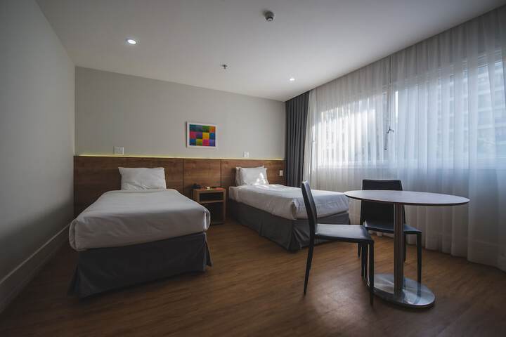 Room 12 of 75