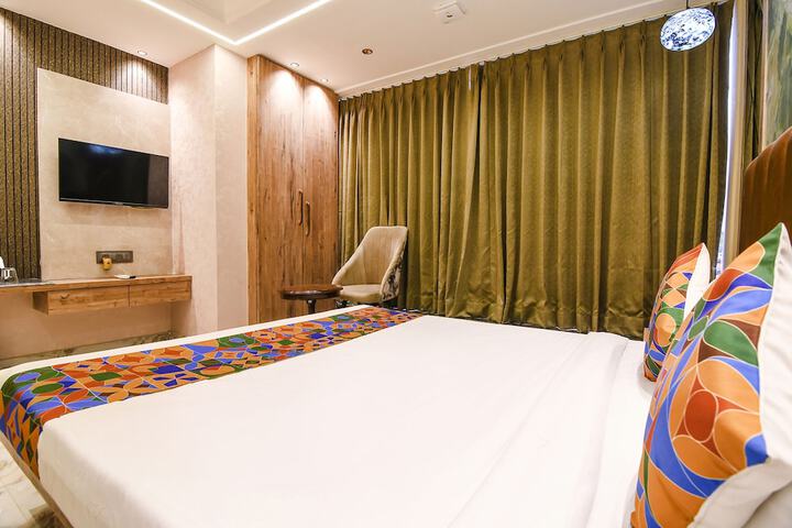 Room 29 of 43