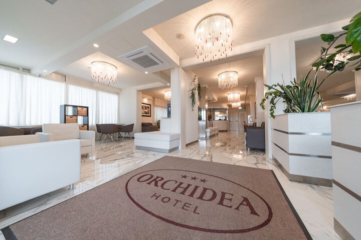 Hotel Interior 4 of 71