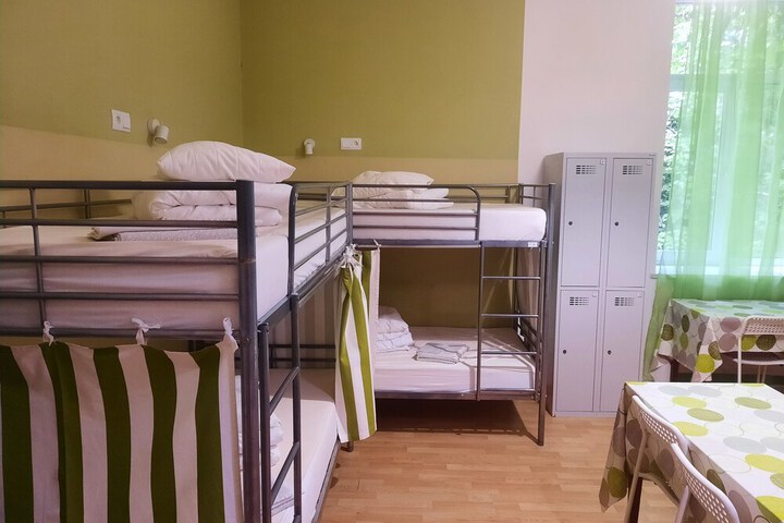 Room 99 of 159