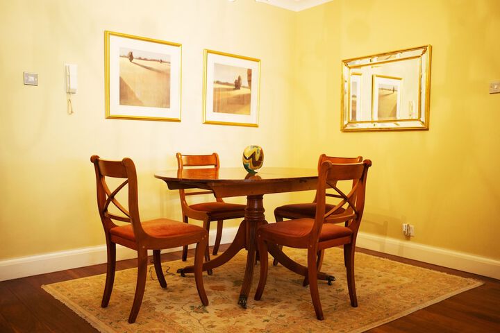 Dining Photos