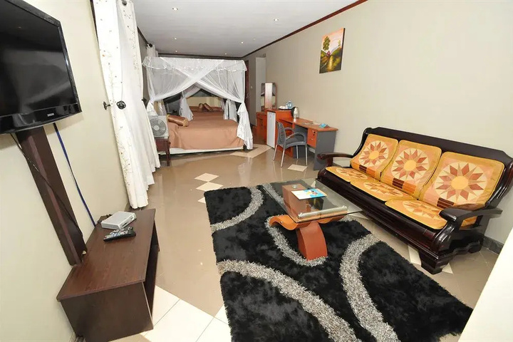 Room 7 of 20