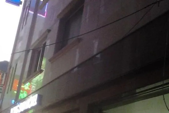 Dong Shin Hotel