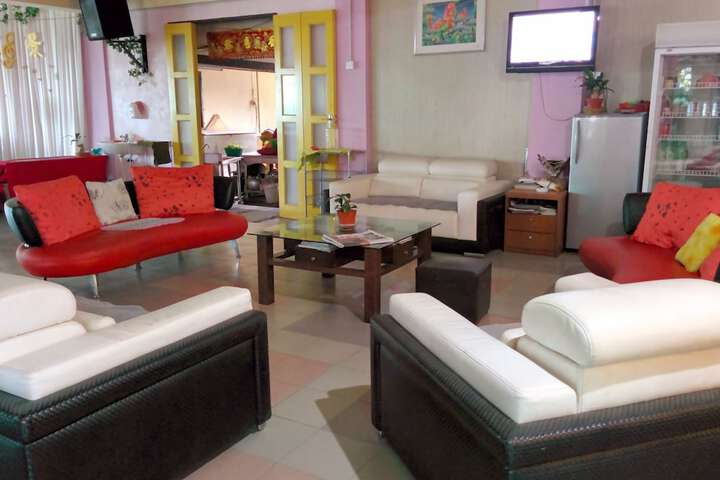 Hotel Lobby