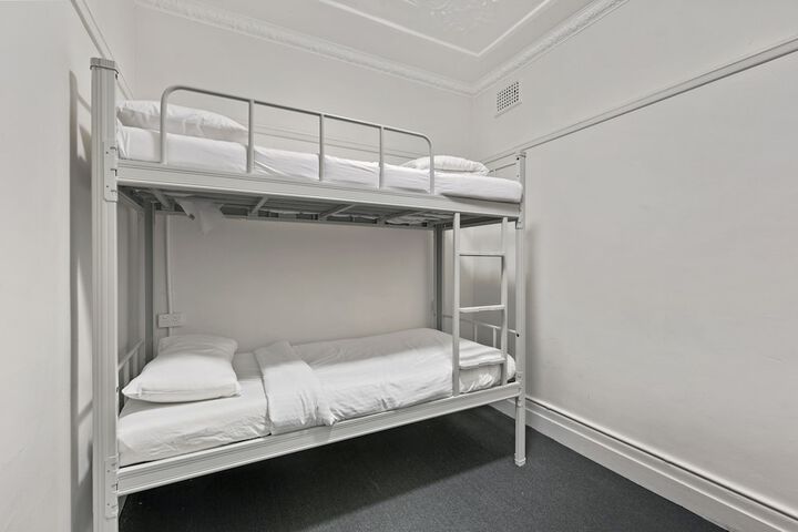 Room 14 of 14
