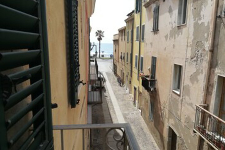 Terrace/Patio 3 of 60