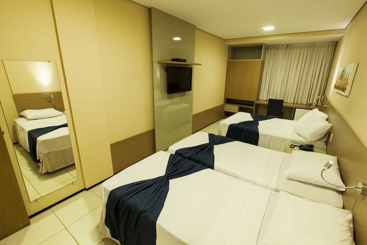 Room 14 of 50